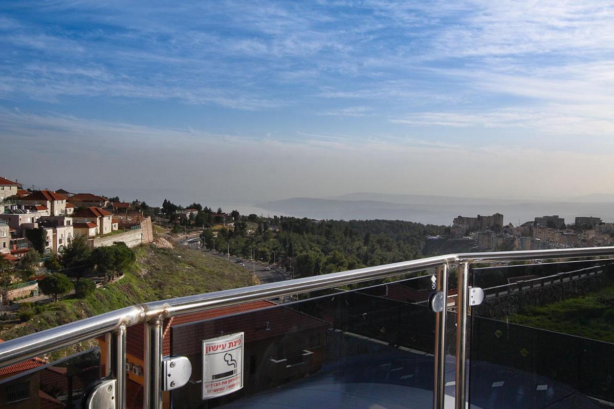 Achuza Bamarom Villa Safed Exteriör bild