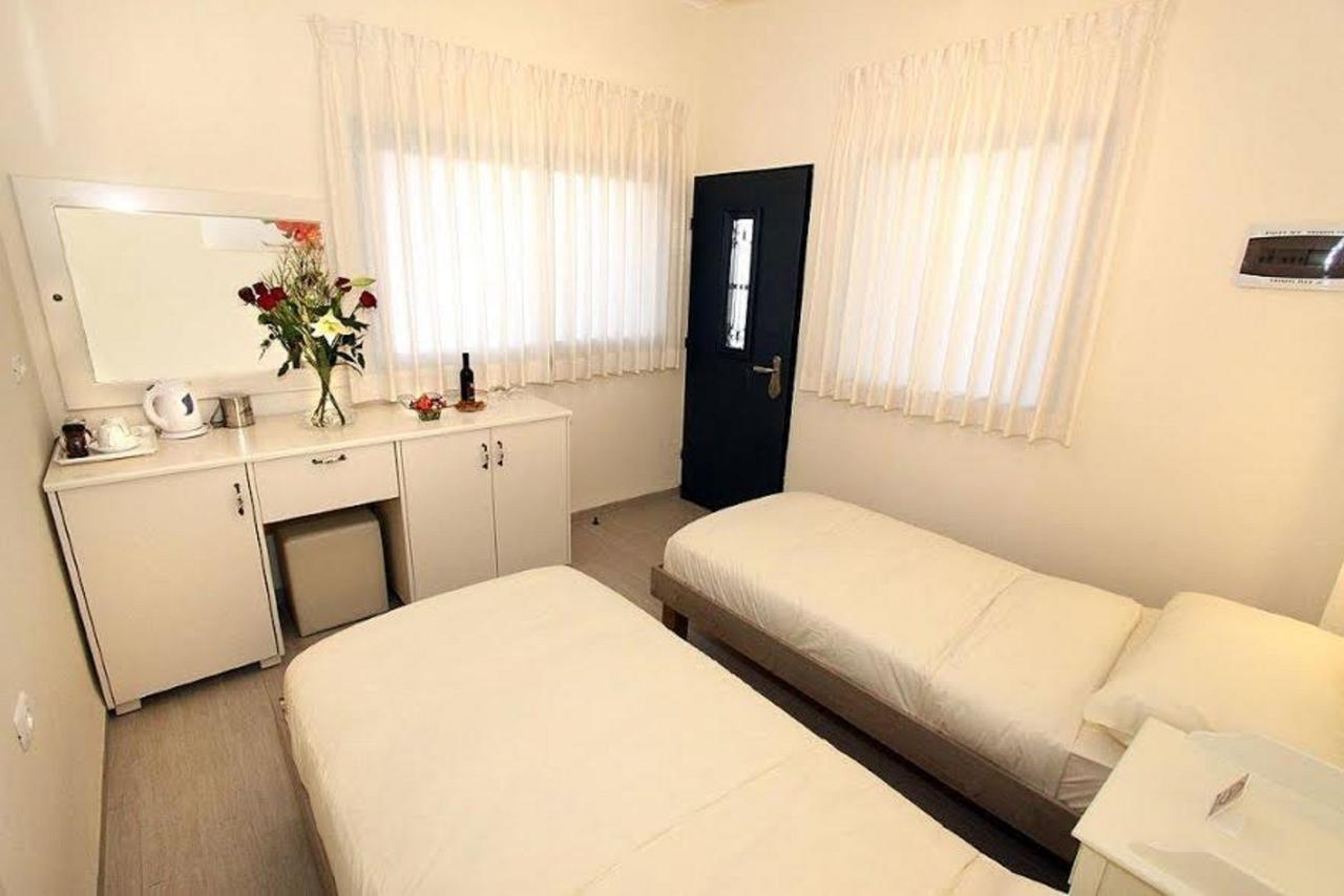 Achuza Bamarom Villa Safed Exteriör bild