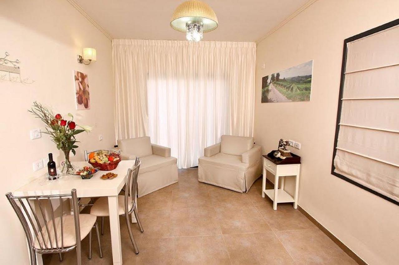 Achuza Bamarom Villa Safed Exteriör bild