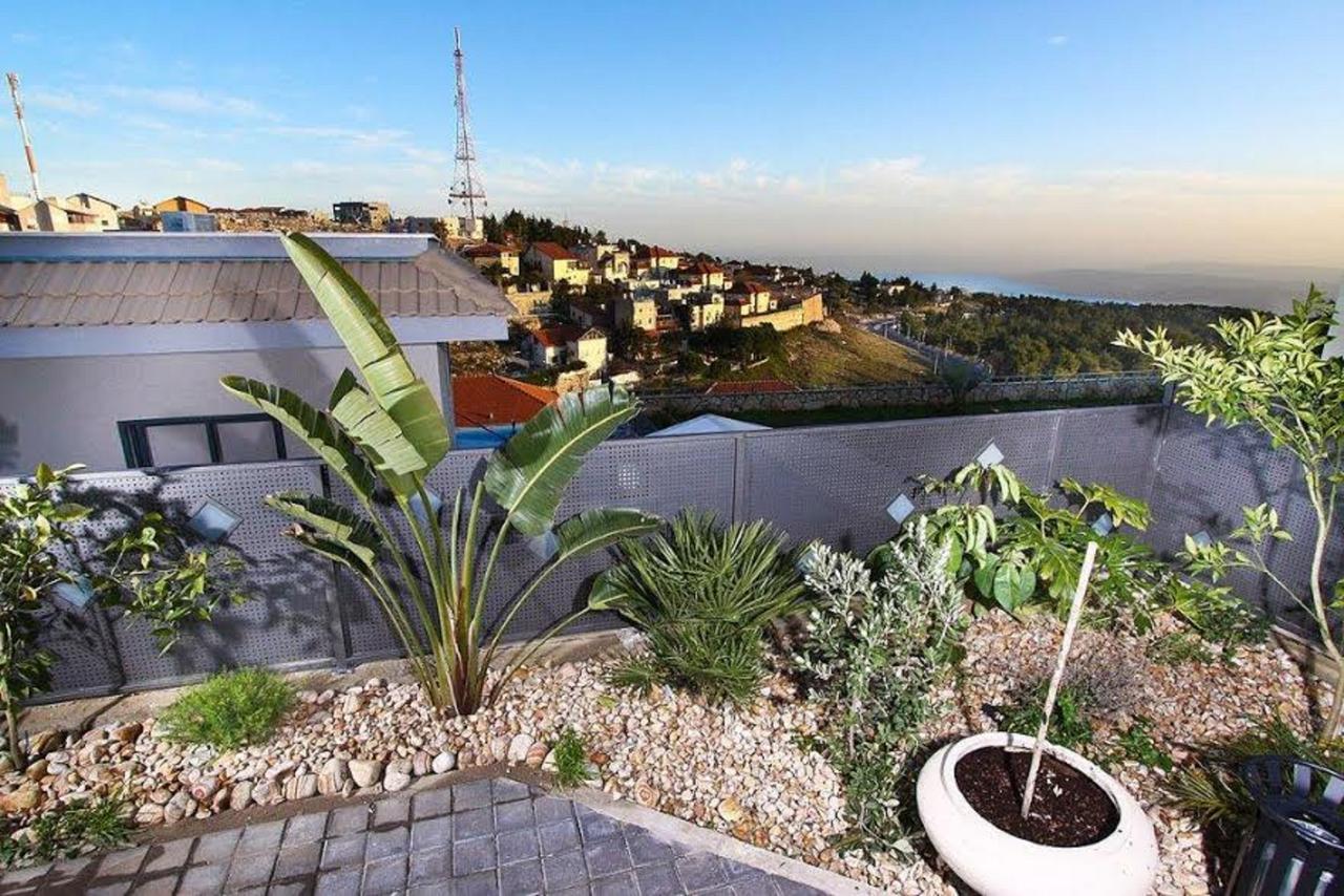 Achuza Bamarom Villa Safed Exteriör bild