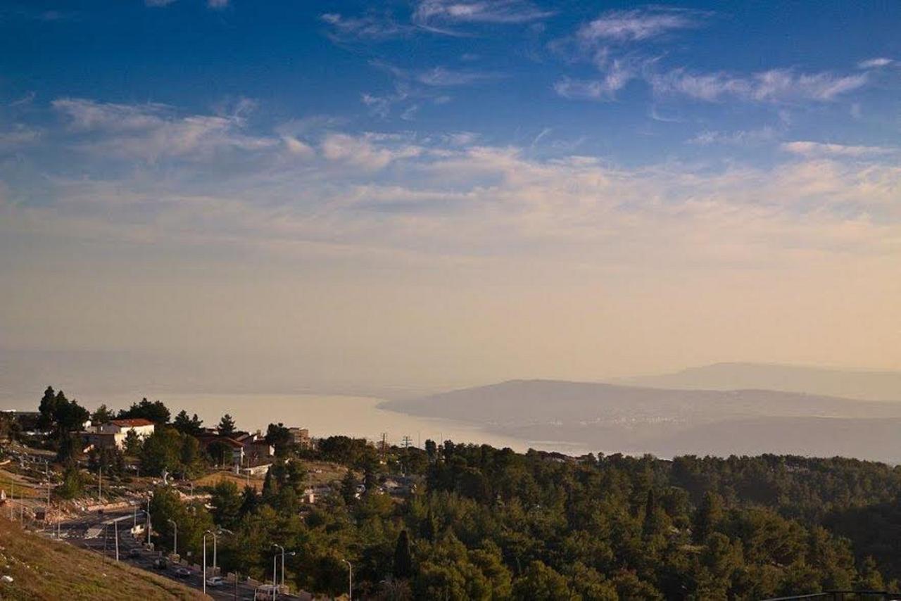 Achuza Bamarom Villa Safed Exteriör bild