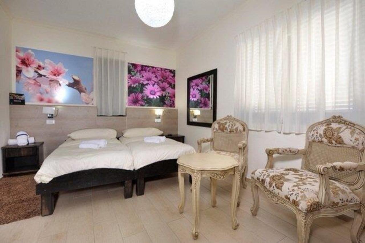 Achuza Bamarom Villa Safed Exteriör bild