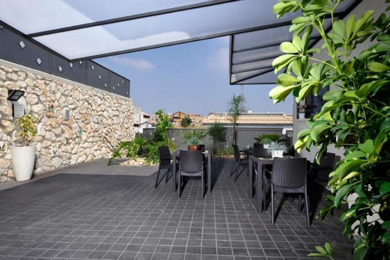 Achuza Bamarom Villa Safed Exteriör bild